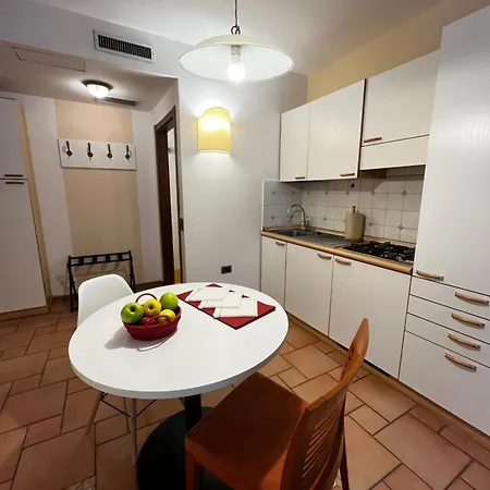 Lejlighedshotel Manci By America Trento