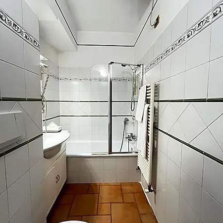 Manci By America Aparthotel 4*