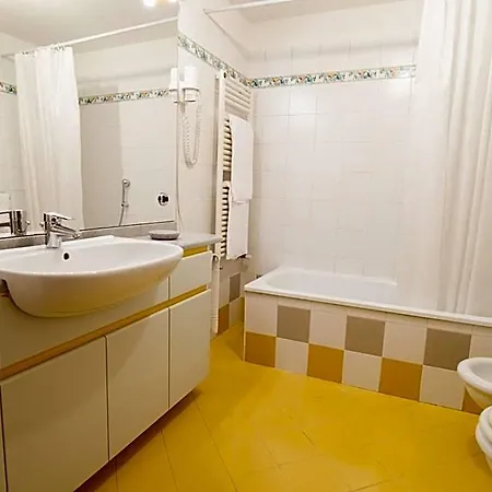 Manci By America 4* Trente