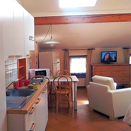 Manci By America 4*