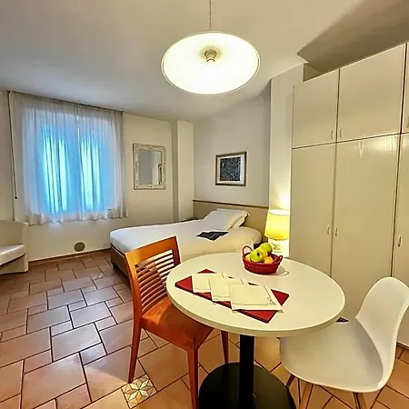 Lejlighedshotel Manci By America Trento